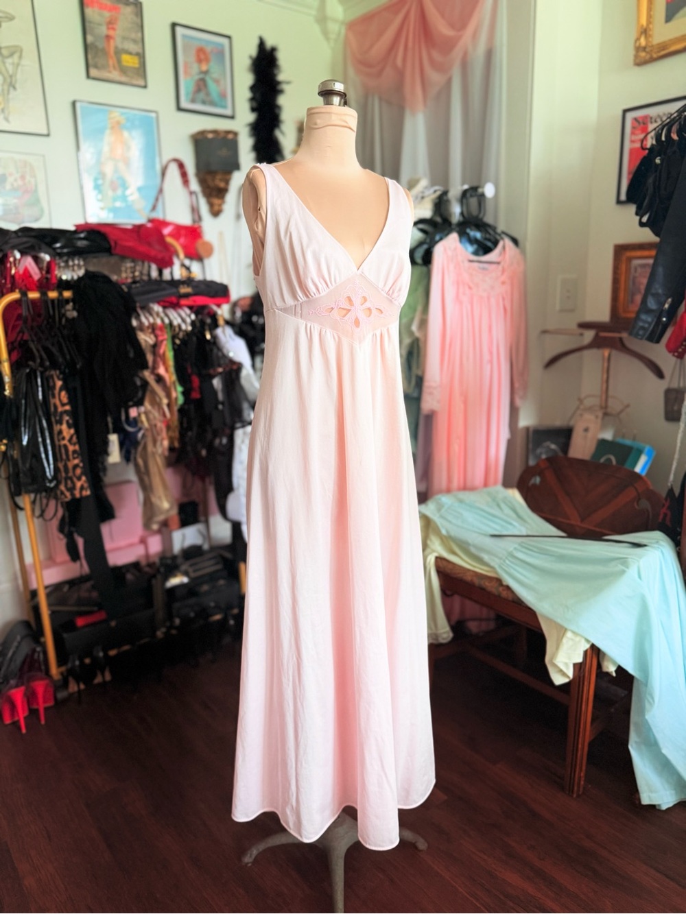 FOR REPAIR Vintage Light Pink Sleeveless Maxi Dress with Cutout Waist